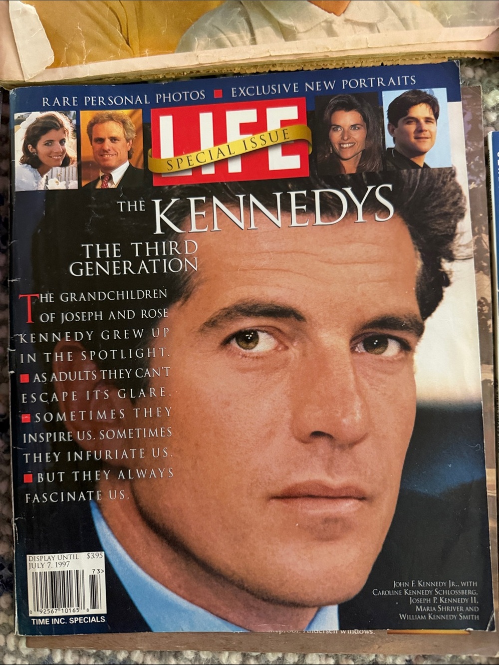 Assorted Vintage JFK & Royalty Magazine Lot - Picture 8 of 8